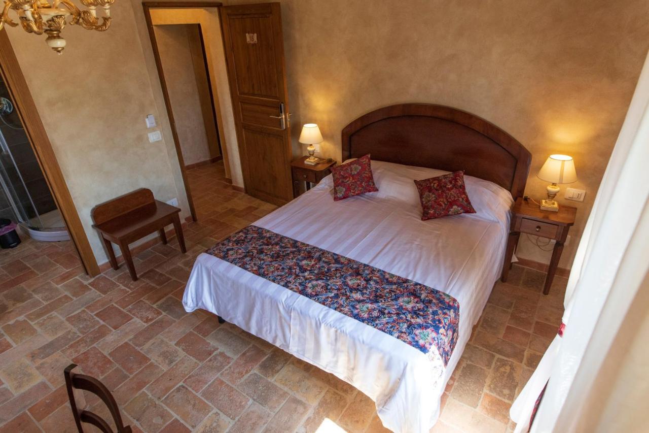 Locanda Di Montegiove Fano Exterior foto